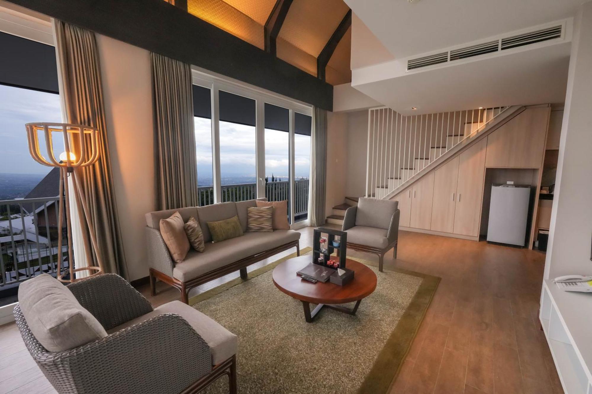 Amartahills Hotel And Resort 바투 객실 사진